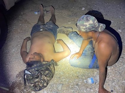 Welton Station agents rescue multiple groups of migrants who became lost in the Arizona desert. (Photo: U.S. Border Patrol/Yuma Sector)