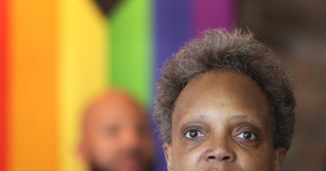 Chicago Mayor Lori Lightfoot Accuses Teachers’ Union of Holding Students ‘Hostage’