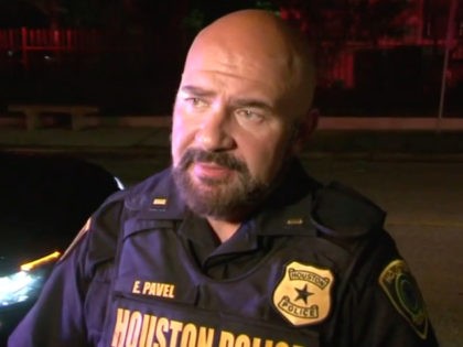 Houston Officer Rescues Baby from Man with Knife