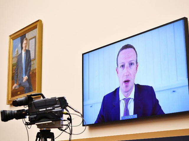 Mark Zuckerberg Facebook VR