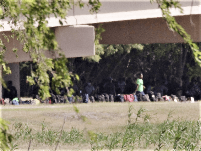 Del Rio Sector Border Patrol officials set up outdoor detention facilities due to overcrow