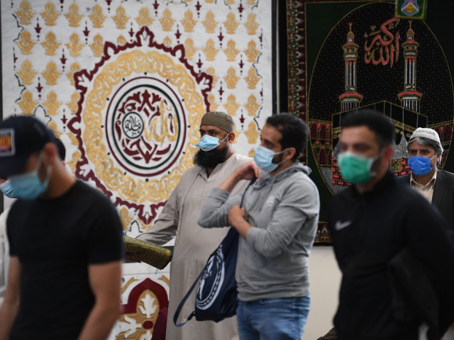 UK Radio Station Investigated for Broadcasting Chant with 'Jihadi' Lyrics - Vimarsana News