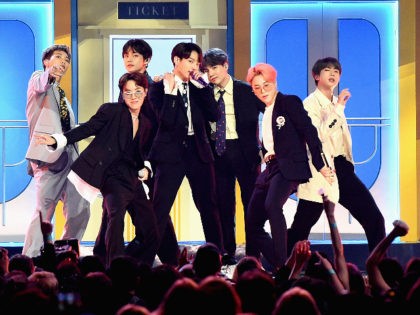 LAS VEGAS, NV - MAY 01: BTS performs onstage during the 2019 Billboard Music Awards at MGM Grand Garden Arena on May 1, 2019 in Las Vegas, Nevada. (Photo by Ethan Miller/Getty Images)