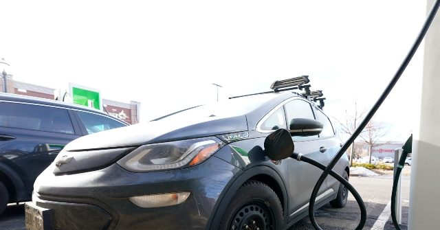 General Motors: Sorry Your EV May Have a Defective Battery, Here's $1,400