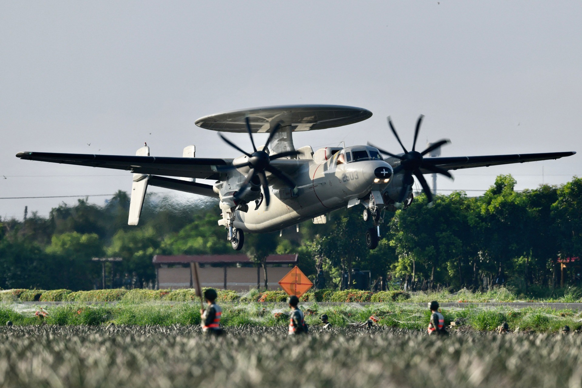 A US-made E2K Early Warning Aircraft (EWA) takes off from a motorway in Pingtung, southern Taiwan, during the annual Han Kuang drill on September 15, 2021. (Photo by Sam Yeh / AFP) (Photo by SAM YEH/AFP via Getty Images)