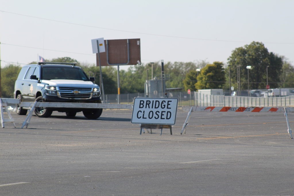 U.S. Customs and Border Protection officials closed two ports of entry in Del Rio, Texas, in response to the migrant camp crisis. (Photo: Randy Clark/Breitbart Texas)