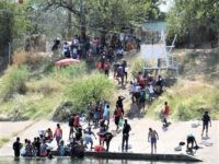 EXCLUSIVE VIDEO: Border Patrol Overwhelmed by Continuous Flow of Migrants into Del Rio Camp