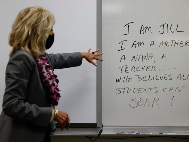 US First Lady Jill Biden visits a classroom with protocols to avoid the spread of the coro