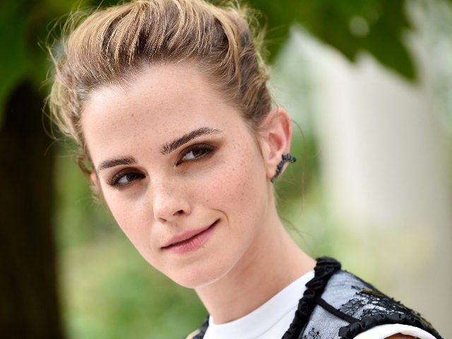 PARIS, FRANCE - JUNE 22: Emma Watson attends "The Circle" Paris Photocall at Hotel Le Bristol on June 22, 2017 in Paris, France. (Photo by Pascal Le Segretain/Getty Images)