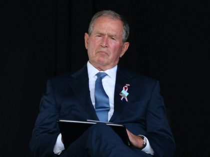 Former US President George W. Bush attends a 9/11 commemoration at the Flight 93 National Memorial in Shanksville, Pennsylvania on September 11, 2021. - America marked the 20th anniversary of 9/11 Saturday with solemn ceremonies given added poignancy by the recent chaotic withdrawal of troops from Afghanistan and return to …