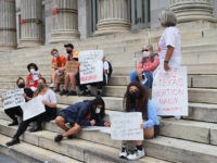 TikToker Tries to Derail Texas Abortion ‘Whistleblower’ Site with Fake Tips