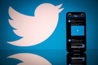 Twitter has launched a new feature that allows star users to make money off their feeds
