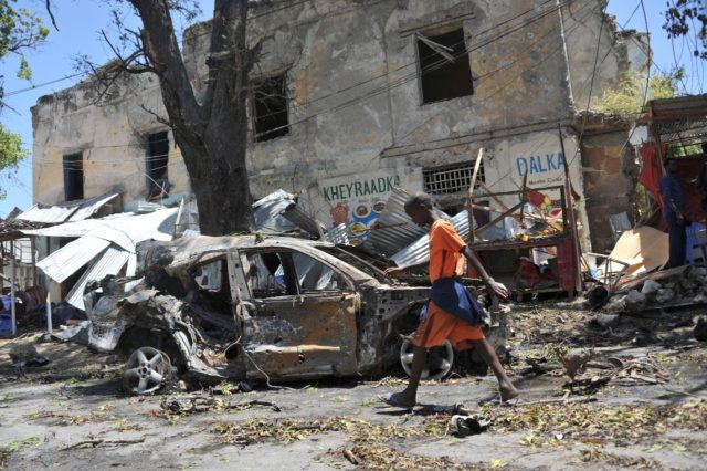 The political impasse is distracting Somalia's leaders from dealing with the deadly Al-Sab