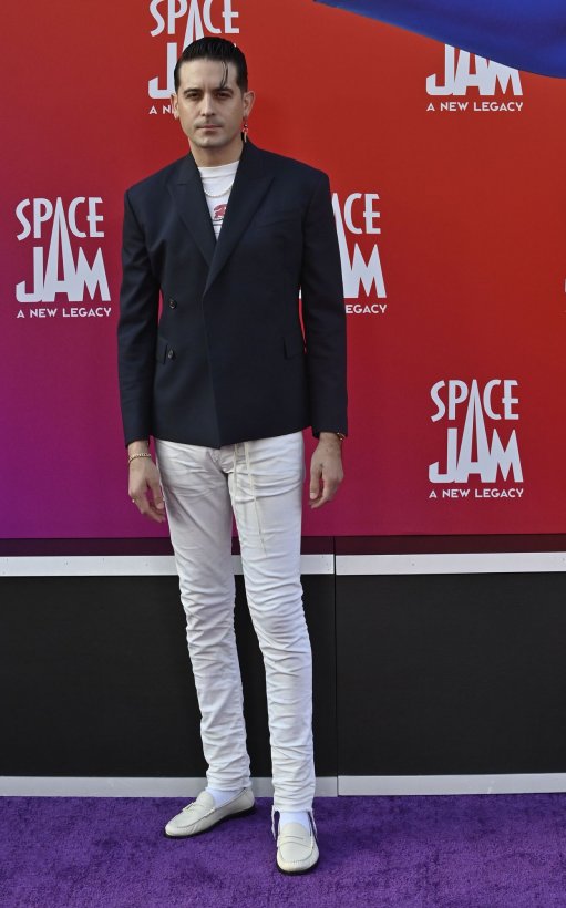 G-Eazy joins forces with Demi Lovato for 'Breakdown' music video