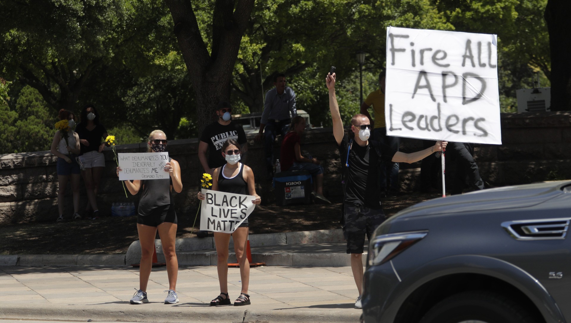 Protesters gathered near the State Capitol in Austin, Texas, on Saturday, June 6, 2020, to protest the death of George Floyd, a black man who was in police custody in Minneapolis.  Floyd died after police in Minneapolis detained him on Memorial Day.  (AP Photo / Eric Gay)