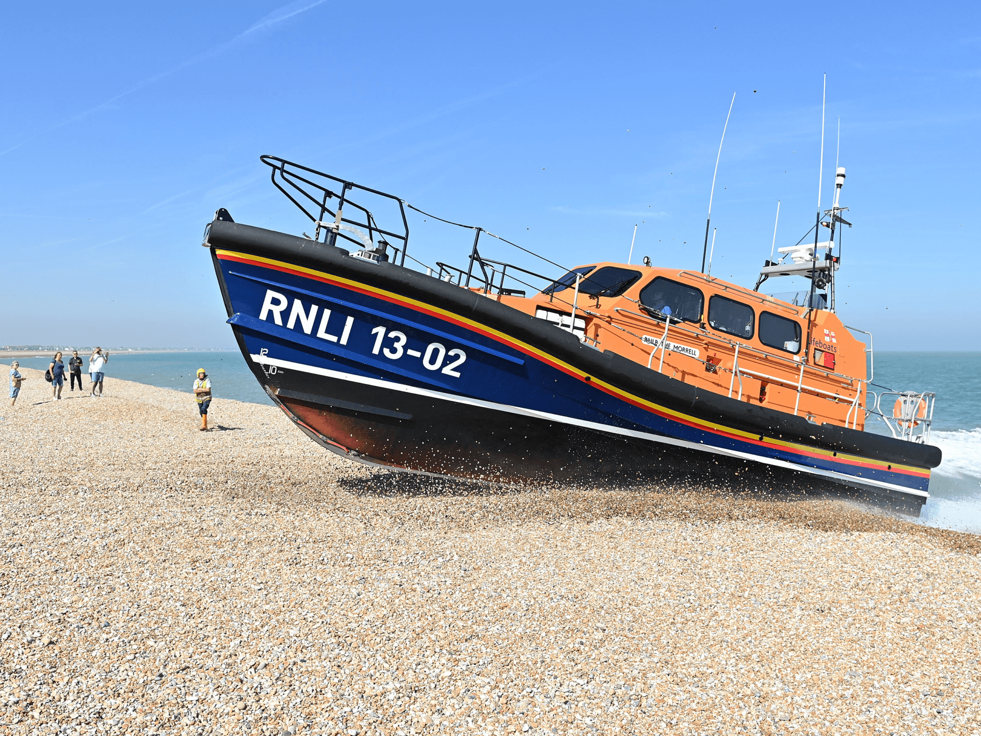Farage Asks Where's The MSM? As Over 800 More Boat Migrants Arrive - Vimarsana News