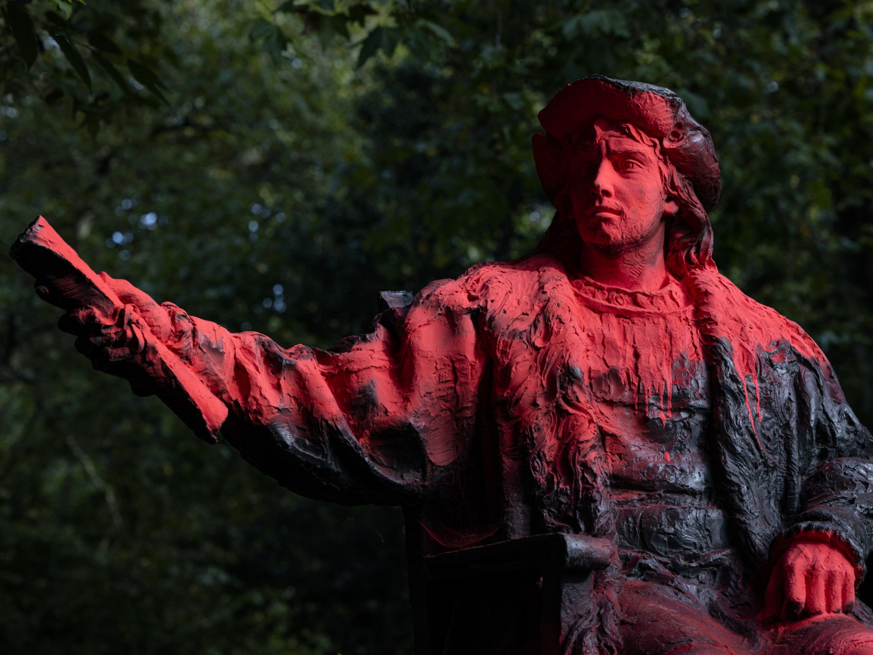 Columbus Statue Vandalised in Sadiq Khan's London - Vimarsana News