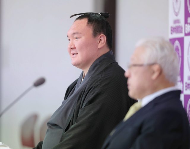 Hakuho paid a heartfelt tribute to his sumo teacher Miyagino