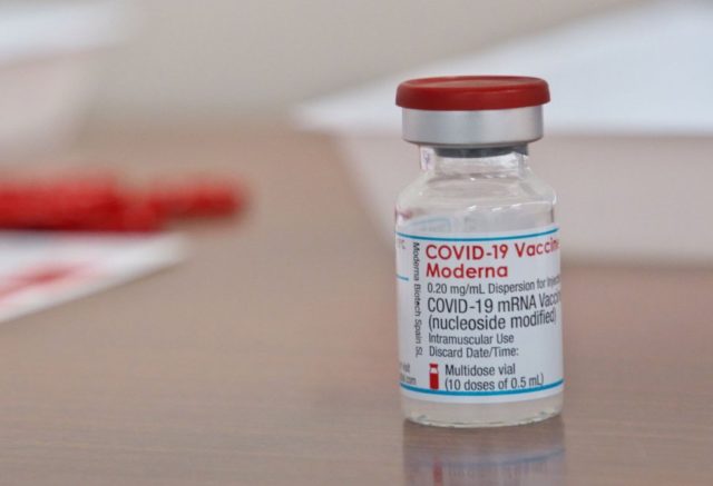 FDA panel to discuss authorizing booster dose for Moderna COVID-19 vaccine