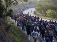 Mexico Gives Travel Permits to 3000 Migrants from New Caravan