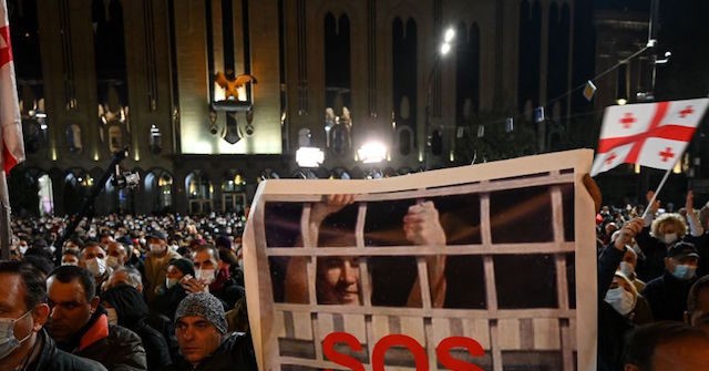 Georgia: Thousands Protest 'Rigged' Election After Pro-Putin Party Wins