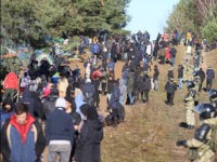 EU Mulls Sanctions on Belarus Airlines Bringing Migrants from Middle East