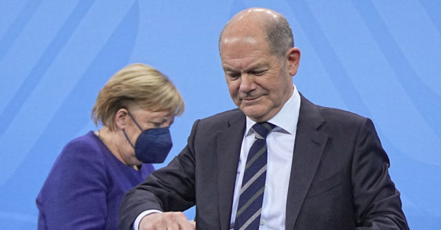 New German Chancellor Will Push for Mandatory Vaccinations for all