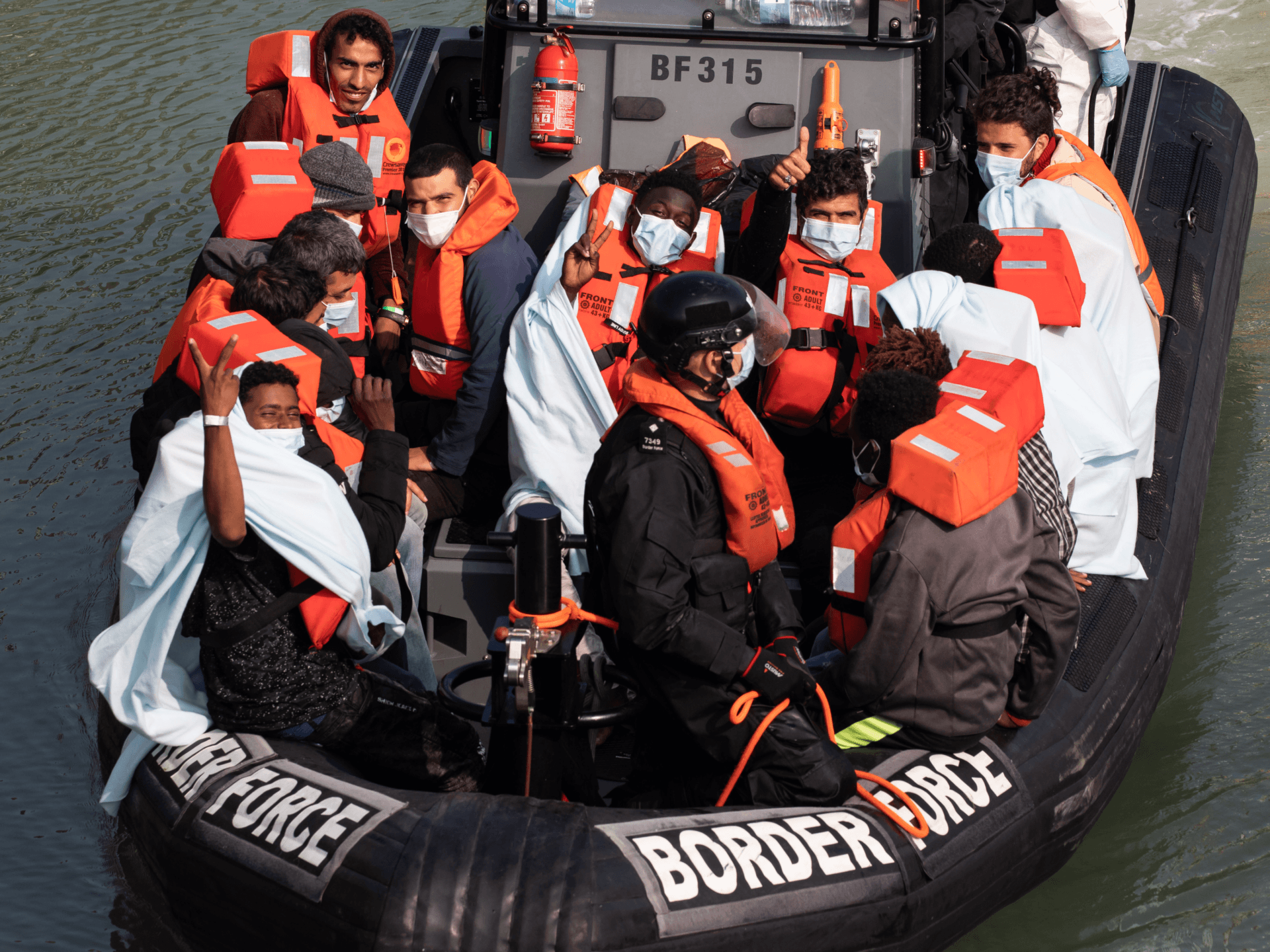 Zero Boat Migrant Deportations This Year as 2021 Landings Pass 20,000 - Vimarsana News