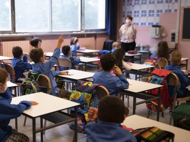 Italy: 880 Schools Have More Foreign-Born Pupils than Native Italians - Vimarsana News