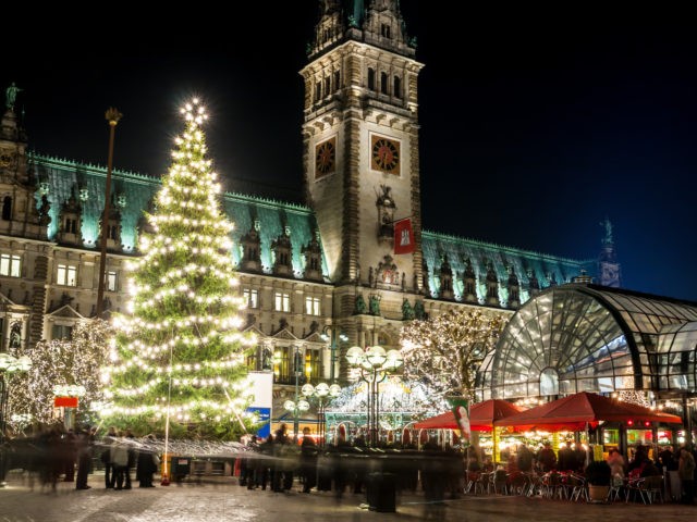 Beautiful illuminations in Hamburg at Christmas week. Weihnachtsmarkt