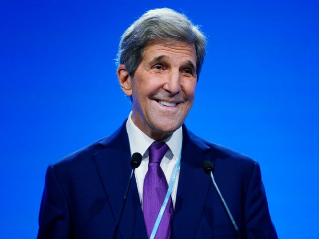 Vatican Newspaper Praises John Kerry’s Approach to Climate Change