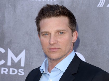 LAS VEGAS, NV - APRIL 06: Actor Steve Burton attends the 49th Annual Academy Of Country Music Awards at the MGM Grand Garden Arena on April 6, 2014 in Las Vegas, Nevada. (Photo by Jason Merritt/Getty Images)