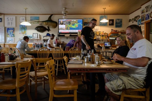 US restaurants bore the brunt of the layoffs caused by the pandemic downturn and were agai