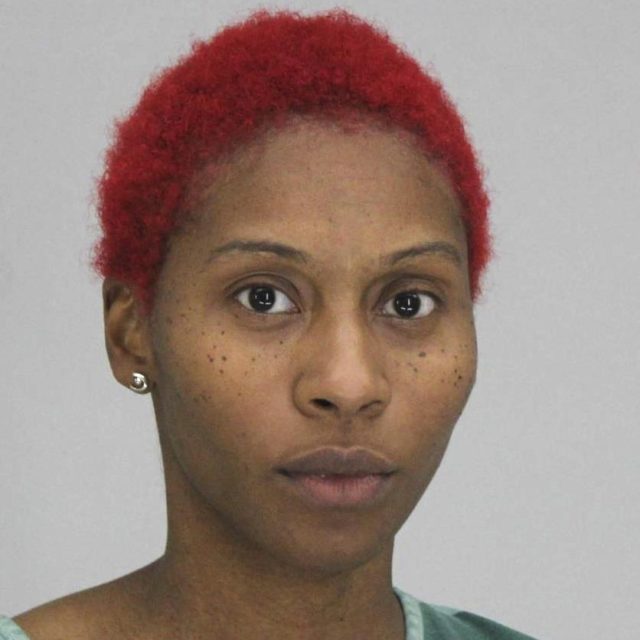 Woman arrested for punching Southwest Airlines worker Breitbart