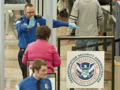 TSA faces surge in holiday travelers, deadline for federal COVID-19 vaccine mandate