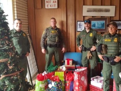 Border Patrol Christmas - FAL