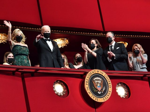 (From L) US First Lady Jill Biden, US President Joe Biden, US Vice President Kamala Harris, US Second Gentleman Doug Emhoff and Speaker of the US House of Representatives Nancy Pelosi (R) attend the 44th Kennedy Center Honors at the Kennedy Center in Washington, DC, on December 5, 2021. (Photo …