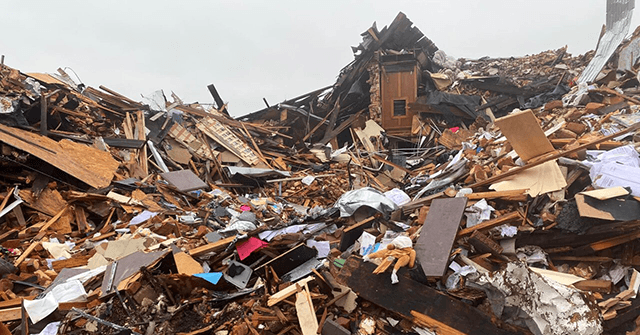 Kentucky Man Finds His Cat Alive In Rubble Days After Tornado