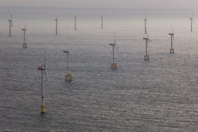 Renewable electricity capacity is expected to equal that of fossil fuels and nuclear combi