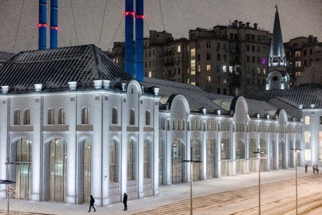 Observers say the contemporary art gallery in the centre of Moscow aims to revamp Russia's