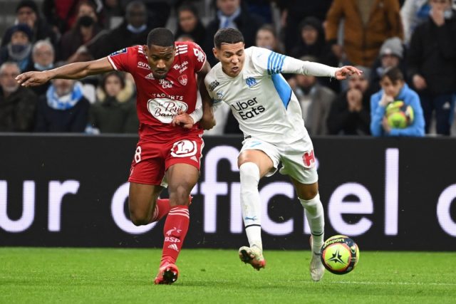 Brest came from behind to beat Marseille and claim a sixth straight Ligue 1 win
