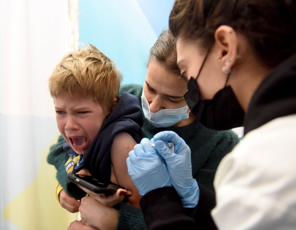 Вакцинация детей. 19 января дети