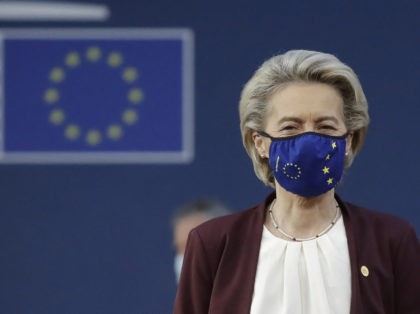President of the European Commission Ursula von der Leyen arrives on the second day of a European Union (EU) summit at The European Council Building in Brussels on October 22, 2021. (Photo by Olivier HOSLET / POOL / AFP) (Photo by OLIVIER HOSLET/POOL/AFP via Getty Images)
