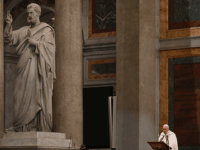 Pope Francis Urges Catholic Media ‘Fact-Checkers’ to ‘Refute’ Fake News