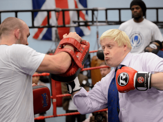 BoJo on the Ropes? Labour Leader, Tory MPs Call on Boris to Resign Over Boozy Lockdown Scandals