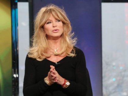 NEW YORK, NY - MARCH 05: Goldie Hawn visits "Opening Bell With Maria Bartiromo" on FOX Business Network at FOX Studios on March 5, 2015 in New York City. (Photo by Rob Kim/Getty Images)