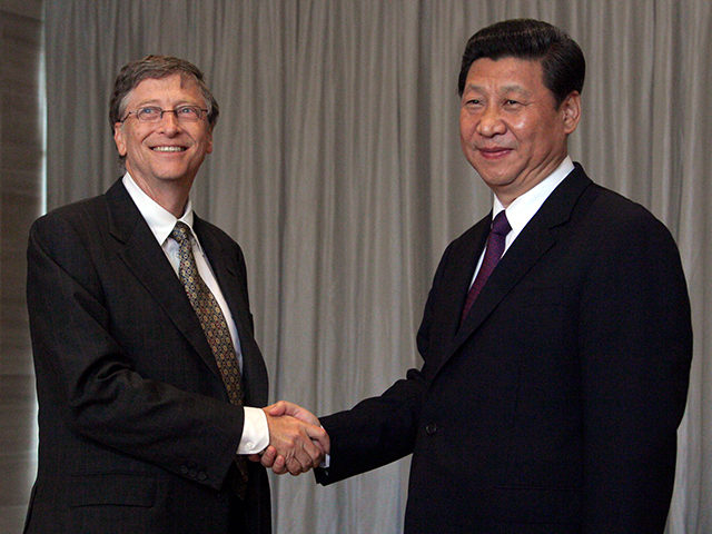 China's President Xi Jinping (R) shakes hands with Microsoft founder Bill Gates during the Boao Forum for Asia (BFA) annual conference in Boao on the southern Chinese resort island of Hainan on April 8, 2013. State and government leaders from Asia and other regions have been invited to attend three-days …