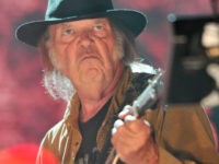 Neil Young Asks Artists to Join His Anti-Spotify Crusade After Joe Rogan Ultimatum Failed