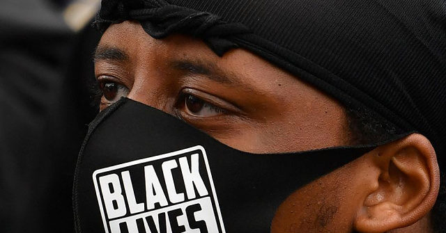 Whole Foods Claims Employees Wearing BLM Masks Violates 1A Rights
