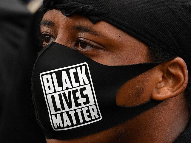 Whole Foods Claims Employees Wearing BLM Masks Violates First Amendment thumbnail